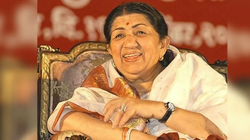 एक बार फिर नाजुक हुई लता मंगेशकर की तबीयत, वेंटिलेटर पर किया गया शिफ्ट