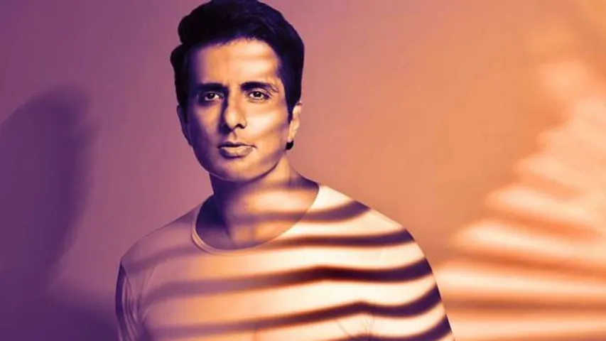 अमिताभ बच्चन की ‘दीवार’ के बाद अब शिकायत सोनू सूद के ‘होटल’ के खिलाफ, जानिए पूरा मामला क्या है?