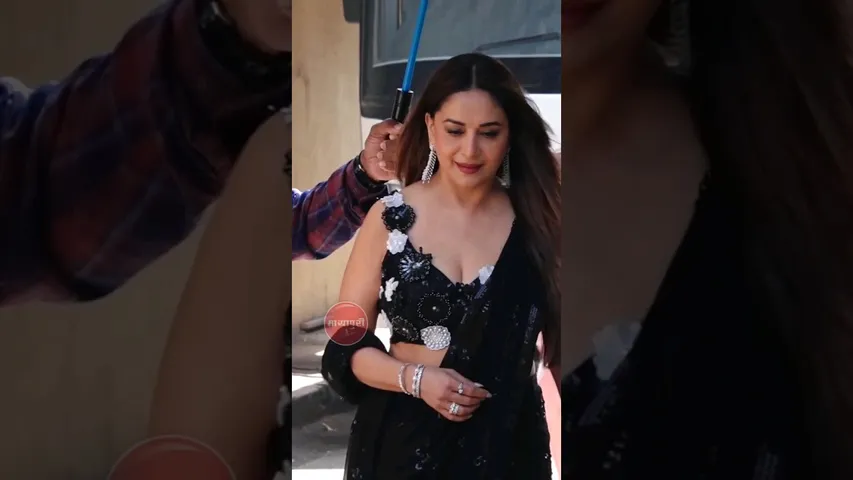 Bollywood Actress Madhuri Dixit Spotted On The Sets Of Dance Deewane In A Black Saree #shorts