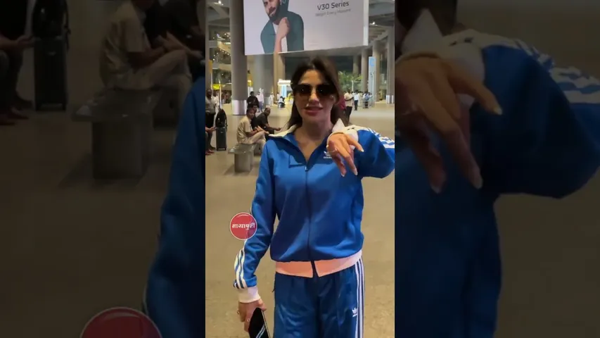 Nikki Tamboli Returns Mumbai Spotted At Airport