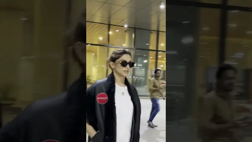 Deepika Padukone's Airport Look