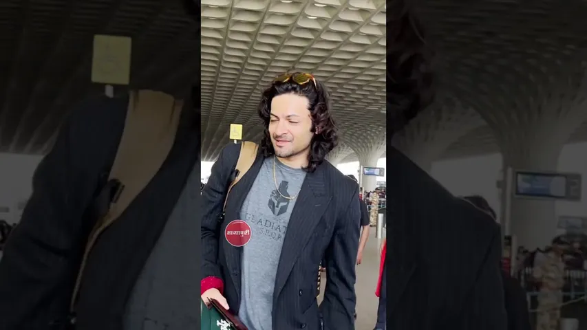 Ali Fazal turns heads at the airport with his dashing presence.