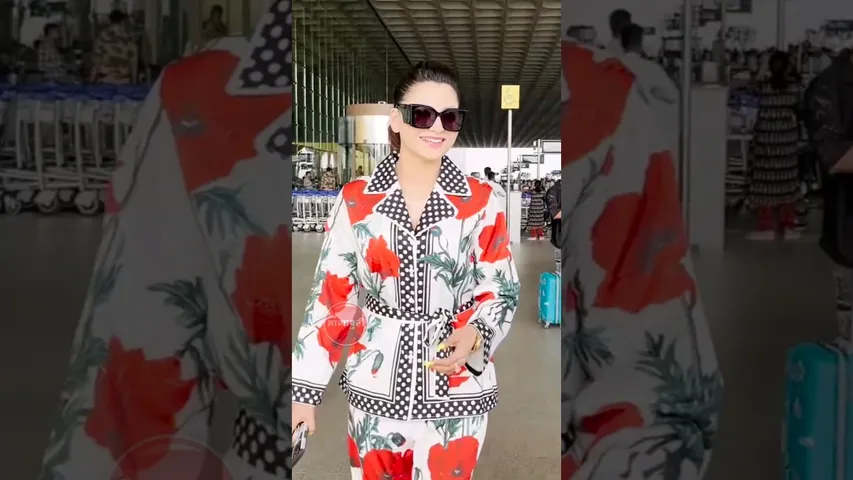 Urvashi Rautela spotted at the airport today #urvashirautela #shorts #bollywoodnews
