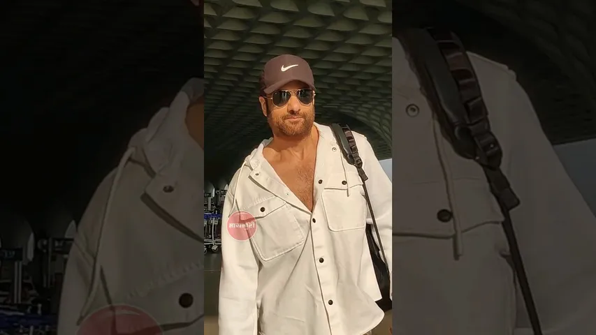 Fardeen Khan Spotted In His Dashing Look At The Airport Today #shorts #fardeenkhan #bollywoodnews
