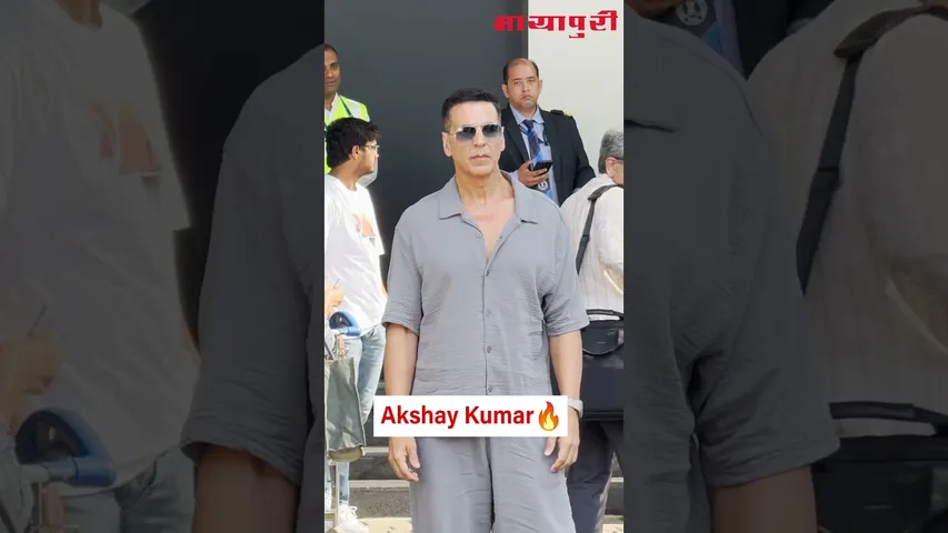 Akshay Kumar spotted at the airport, heading to Amritsar for film promotions!