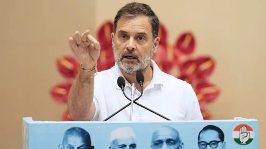 Rahul gandhi Duplicate voters fake addresses