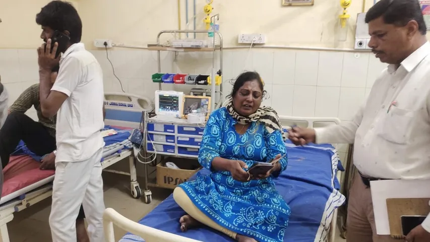 kolar teacher manjula attacked