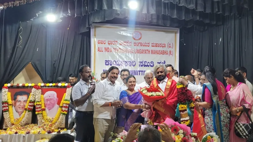 eshwar khandre elected as lingayat mahasabha prez