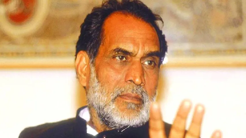 ಮಂತ್ರಿಯಾಗದೆ, ಮುಖ್ಯಮಂತ್ರಿಯಾಗದೆ ಭಾರತದ ಪ್ರಧಾನಿಯಾಗಿದ್ದ ‘‘ಯಂಗ್​ ಟರ್ಕ್​’’.. ಇವರು ಯಾರು ಗೊತ್ತಾ?