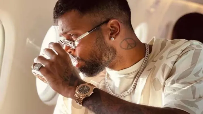 ಅದಕ್ಕೆಲ್ಲ ನೋ ಟೆನ್ಶನ್​! ಯಾಕಂದ್ರೆ ಎಕ್ಸ್​ಪೆನ್ಸಿವ್​ ಟೈಮನ್ನೇ ಹಿಡಿದಿಟ್ಟುಕೊಂಡಿದ್ದಾರೆ ಪಾಂಡ್ಯ​!