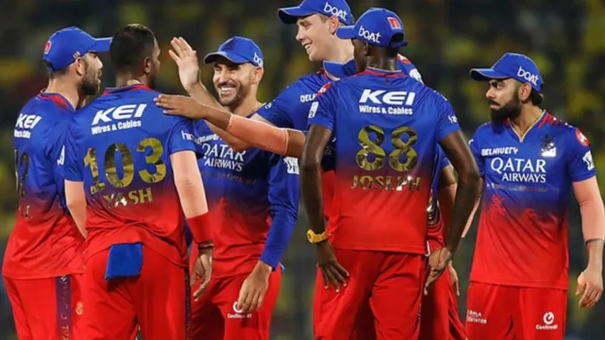 RCBಗೆ ರಿಟೇನ್ ಆಗೋ 6 ಪ್ಲೇಯರ್ಸ್ ಇವರೇನಾ..​ ರೆಡ್ ಆರ್ಮಿಯಲ್ಲಿ ಕೊಹ್ಲಿ, ಮ್ಯಾಕ್ಸಿ ಸ್ಥಾನ ಸೇಫಾ?