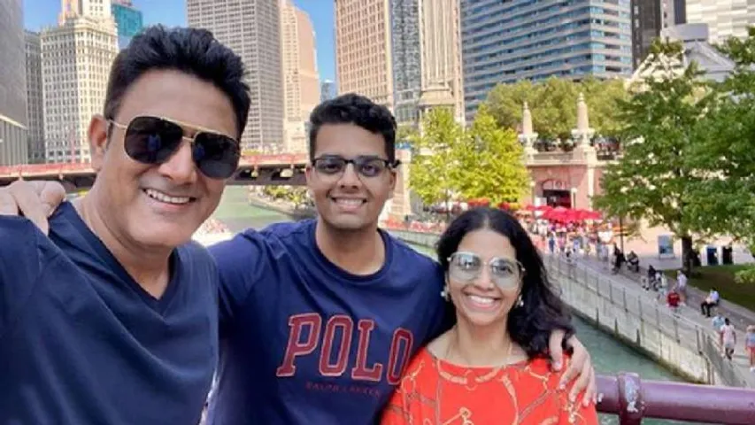 ಕ್ರಿಕೆಟಿಗನಾಗದಿದ್ದರೂ ಏನಂತೆ... ತಂದೆಯ ಹಾದಿಯಲ್ಲೇ ನಡೆಯುತ್ತಿದ್ದಾನೆ ಅನಿಲ್​ ಕುಂಬ್ಳೆ ಮಗ!