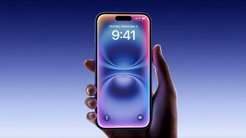 ಕೊನೆಗೂ ಮಾರುಕಟ್ಟೆಗೆ ಬಂತು iPhone 16: ರೇಟ್​ ಎಷ್ಟು? ಸ್ಪೆಷಲ್​ ಫೀಚರ್ಸ್​ ಏನು?