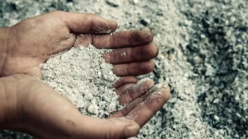 ಬೂದಿಯಿಂದ ಬಂಗಾರ ತೆಗೆದು ಕೋಟಿ ಕೋಟಿ ಹಣ ಗಳಿಸಿದ ಜಪಾನಿಯರು! ಈ ಸ್ಟೋರಿ ಓದಿದ್ರೆ ಶಾಕ್ ಆಗ್ತೀರಾ!