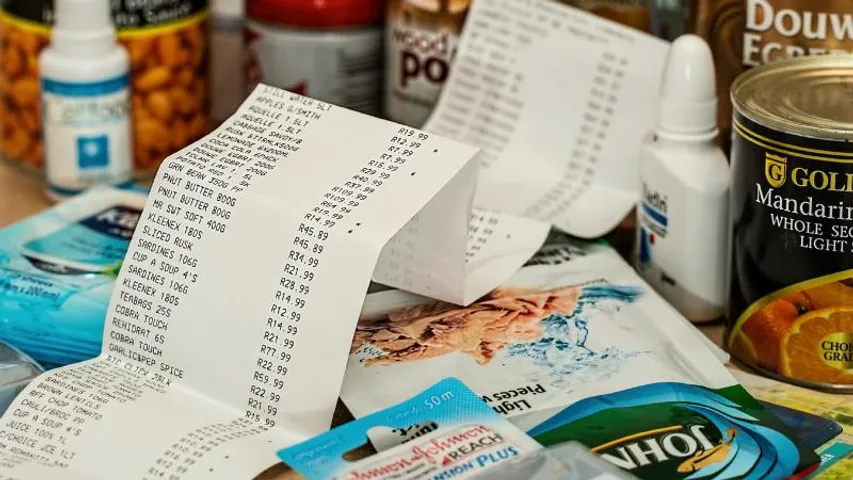 ಪ್ಯಾಕೆಟ್‌ ಆಹಾರ ಪದಾರ್ಥಗಳನ್ನು ಬಳಸೋ ಮುನ್ನ ಎಚ್ಚರ! EXPIRY DATE ಮೀರಿದ್ರೆ ಏನಾಗುತ್ತೆ ಗೊತ್ತಾ?