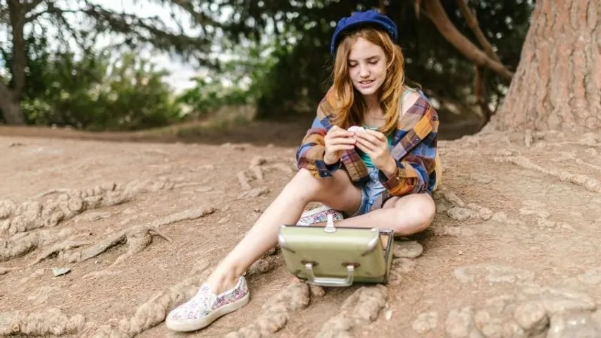 ಹೆಣ್ಮಕ್ಕಳಲ್ಲಿ ಹೊಸ ಟ್ರೆಂಡ್.. ಏಕಾಂಗಿಯಾಗಿ ಪ್ರಪಂಚ ಸುತ್ತಿದ್ದಾರೆ, ಆದರೆ..!