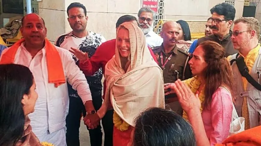 ಮಹಾಕುಂಭಮೇಳದಲ್ಲಿ 93 ವರ್ಷದ ದಾಖಲೆಯನ್ನು ಮುರಿದ ಲಾರೆನ್​ ಪಾವೆಲ್​ ಅವರ ಫ್ಲೈಟ್; ಹೇಗೆ ಗೊತ್ತಾ?