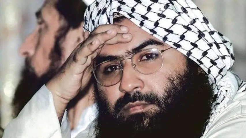 ಜೈಷ್​ ಸಂಘಟನೆಯ ಮಸೂದ್ ಅಜರ್​ ಅಸುನೀಗಿದನಾ? ಜೀವಂತವಾಗಿದ್ದಾನಾ? ಹಿಂದಿರುವ ಸತ್ಯಗಳೇನು?