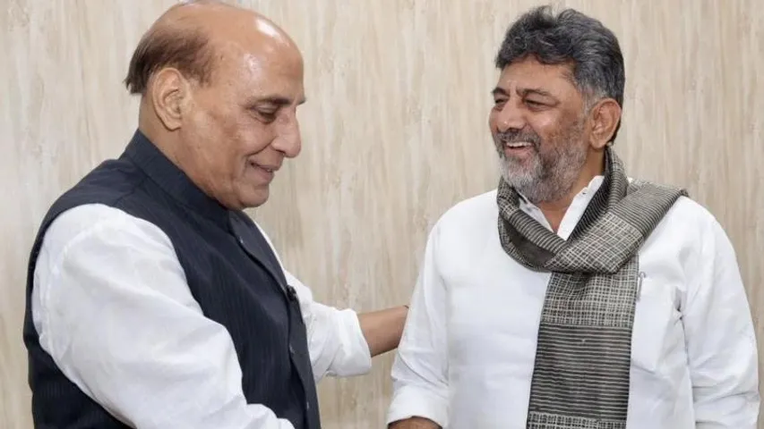 ಭಾರತ-ಪಾಕ್​ ಸಂಘರ್ಷ.. ಒಂದು ನಿರ್ಧಾರ ಕೈಗೊಂಡು ಕಾರ್ಯಕರ್ತರಿಗೆ ವಿಶೇಷ ಮನವಿ ಮಾಡಿದ ಡಿಕೆಶಿ..!