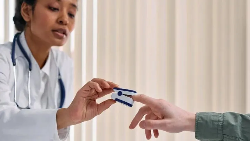 ಮತ್ತೆ ಬಂತು ಕೊರೊನಾ.. ಈ ಮೂರು ಸಾಧನಗಳು ನಿಮ್ಮ ಮನೆಯಲ್ಲಿ ಇರಲೇಬೇಕು..!