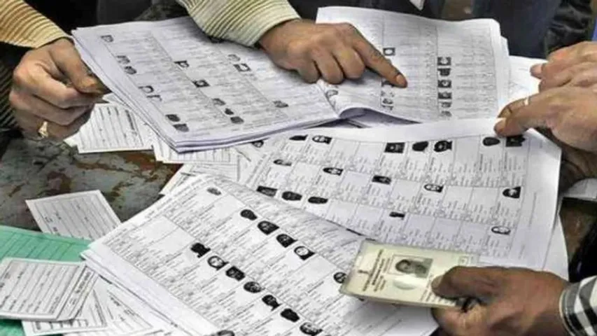 Voter ID ಇದೆಯಾ.. ದೇಶಾದ್ಯಂತ ಮತದಾರರ ಪಟ್ಟಿ ಪರಿಷ್ಕರಣೆಗೆ ಸಿದ್ಧತೆ, ದಾಖಲೆ ಏನ್ ಕೊಡಬೇಕು?