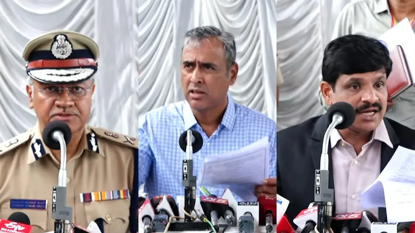 independence day press meet
