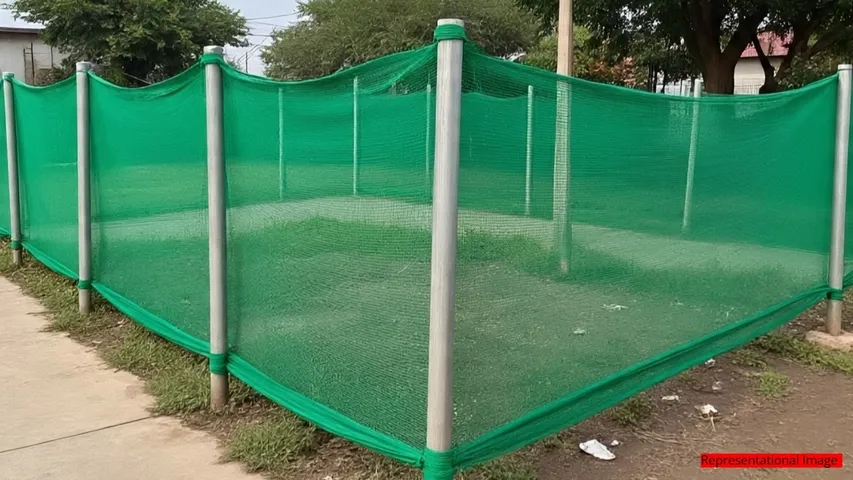 GREEN NETS AS BARRIERS TO PREVENT GARBAGE DUMPING-BENGALURU
