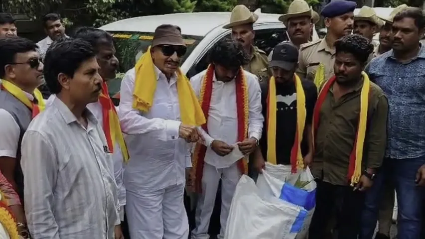 VATAL NAGRAJ PROTEST IN FRONT OF GBA BENGALURU
