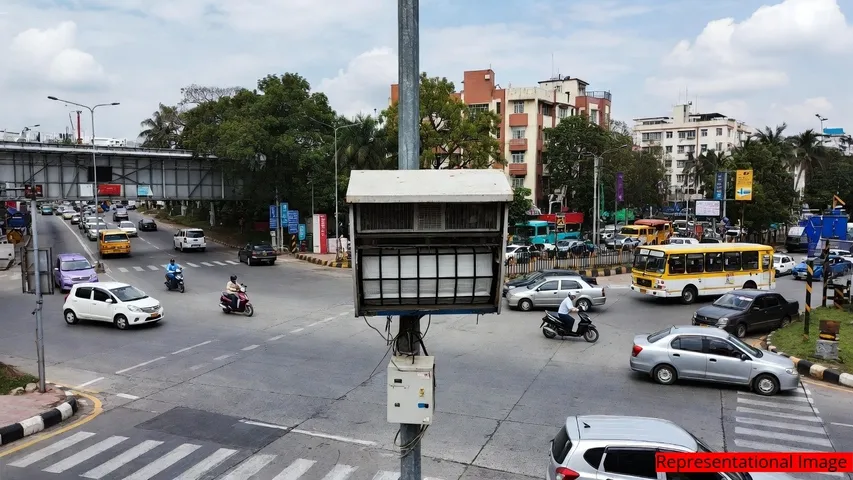 KSPCB plans air purifiers at key junctions as Bengaluru’s pollution levels surge