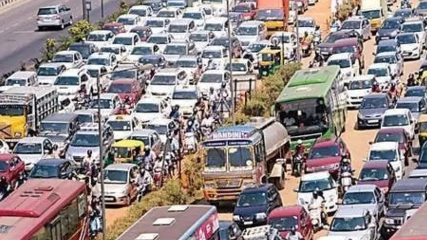 airport road traffic bengaluru
