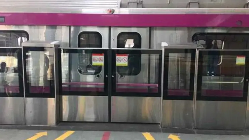 delhi-metro-platform-screen-doors02-2025-12-06-14-26-46