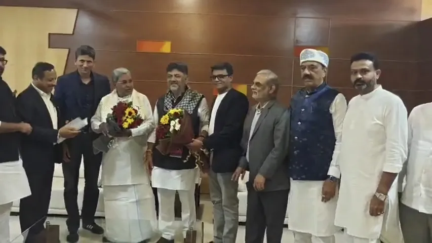 venkatesh prasad meets cm n dcm