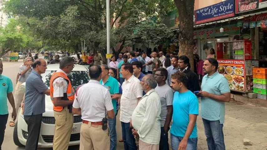 Bengaluru: Kasturi Nagar residents march to raise voice against encroachments