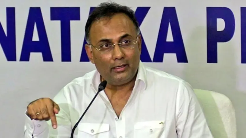 Dinesh Gundu Rao seeks Centre's assistance in containing Covid-19 outbreak