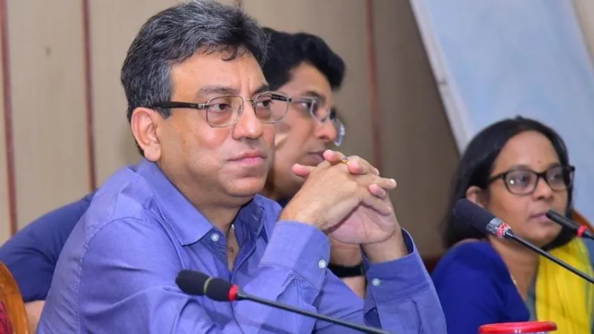 Bengaluru: District Election Officer urges vigilance from micro observers for Lok Sabha Elections