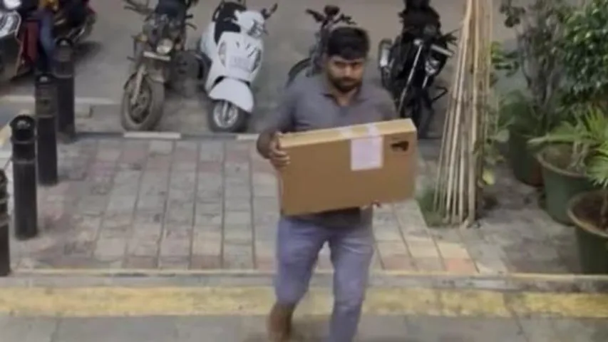 Strange yet true! Man gets laptop delivered in just 13 minutes in Bengaluru! 