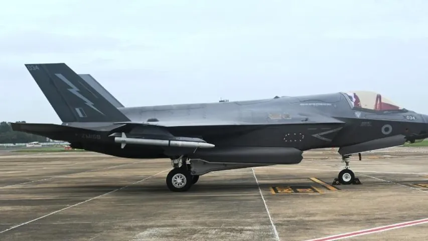 UK's F-35 Fighter Jet grounded in India: 40-member British technical team arrives for repairs