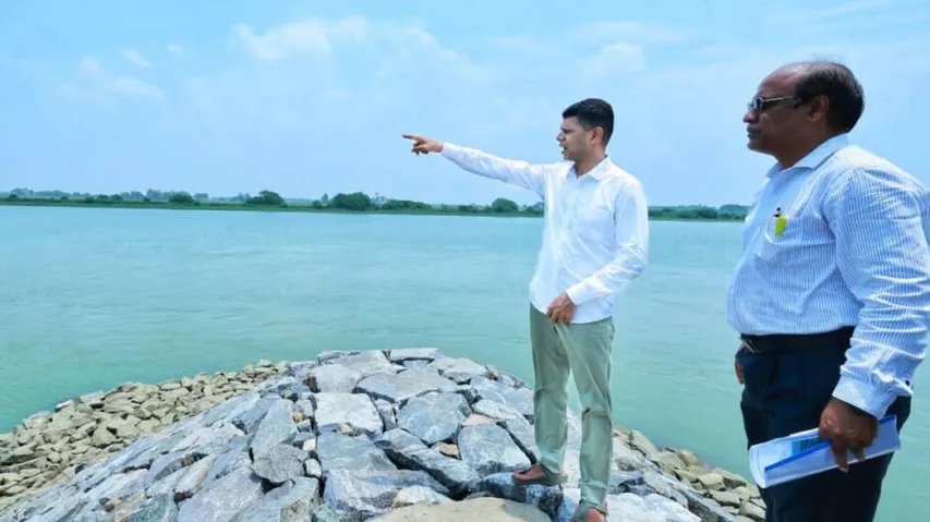 VK Pandian The Super Chief Minister!