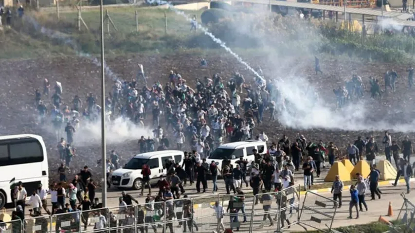 Palestinian Supporters attack on US Army Airbase