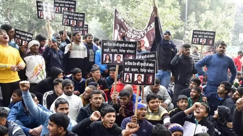 junior-wrestlers-protest