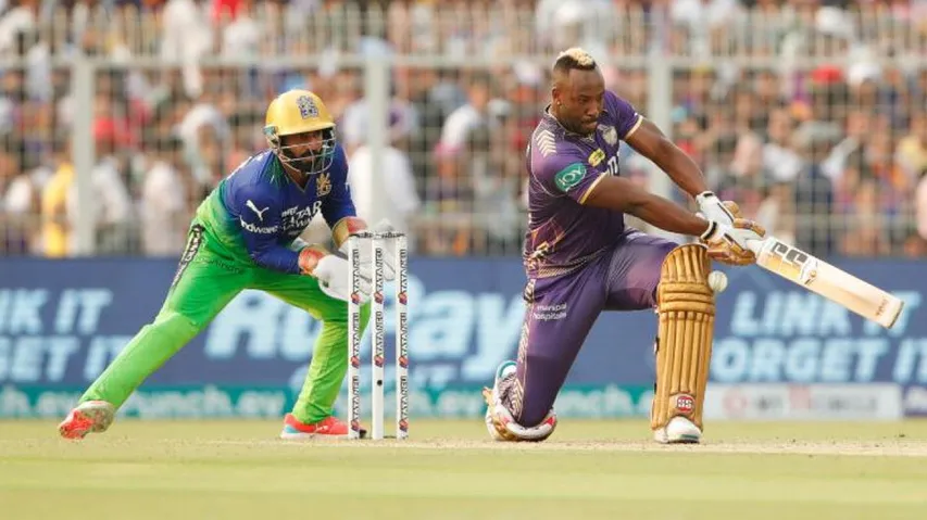 Dinesh Karthik & Andre Russell 