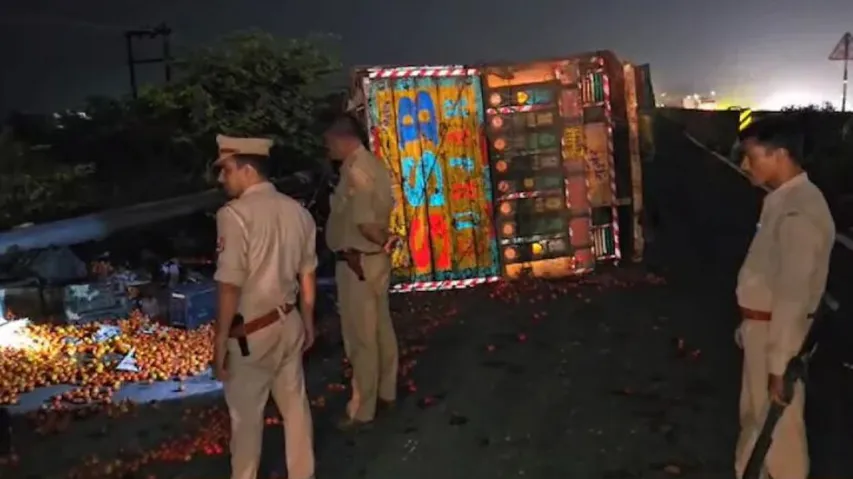 Police in the accident spot 