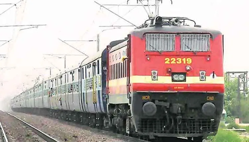 ରେଳବାର ଚାକିରି ପାଇଁ ପ୍ରକାଶ ପାଇଲା ବିଜ୍ଞପ୍ତି