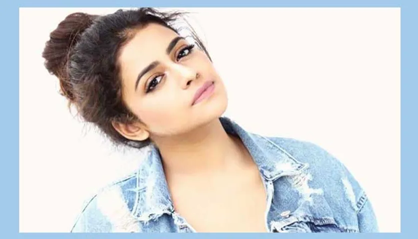 ବଲିଉଡ୍‌ରେ ଏଣ୍ଟ୍ରି ମାରିଲେ ଦୁଇ ଷ୍ଟାର୍‌କିଡ୍‌