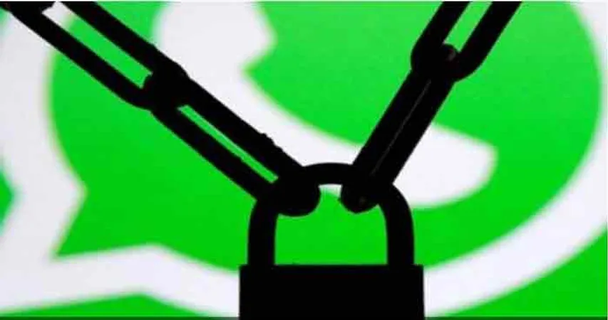 ଏହି ସବୁ ସ୍ମାର୍ଟଫୋନ୍‌ରୁ ବନ୍ଦ ହୋଇଗଲା ହ୍ୱାଟ୍‌ସଆପ୍‌, ଆପଣଙ୍କର ଅଛି କି ଦେଖି ଦିଅନ୍ତୁ