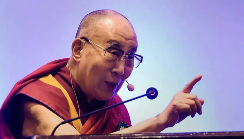 ଦଲାଇ ଲାମାଙ୍କୁ ଆତଙ୍କୀ ମାସୁଦ୍‌ ସହିତ ତୁଳନା କଲେ ପାକ୍‌ ସାମ୍ବାଦିକ