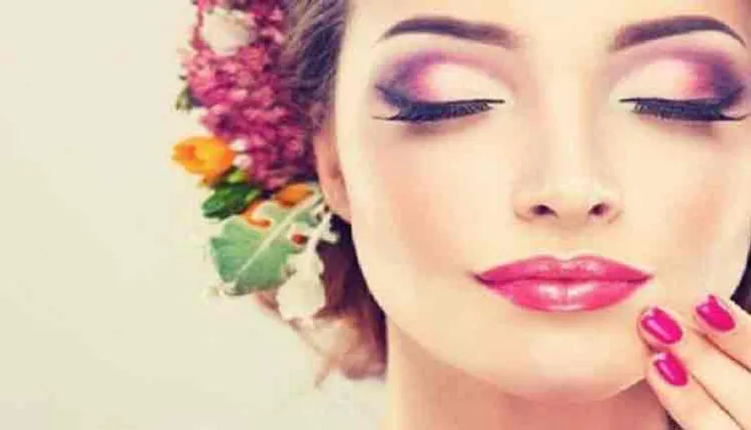 ମେକ୍‌ଅପ୍‌ ଜିନିଷରେ ଅନ୍ୟକୁ ଭାଗ ବସାଇବାକୁ ଦିଅନ୍ତୁ ନାହିଁ, ପଡ଼ିପାରନ୍ତି ଅସୁବିଧାରେ...