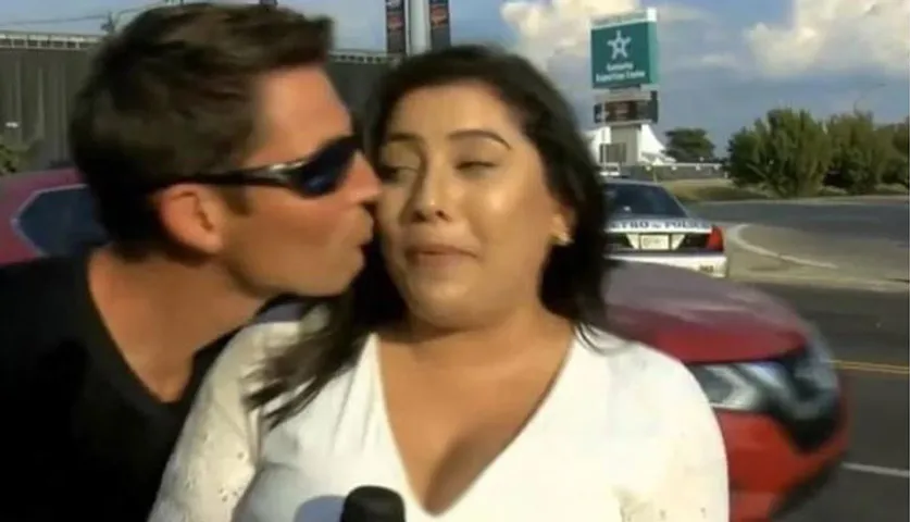 ଲାଇଭ୍‌ ରିପୋର୍ଟିଂରେ ମହିଳା ରିପୋର୍ଟରଙ୍କୁ ଚୁମା, ଭିଡିଓ ଭାଇରାଲ୍‌