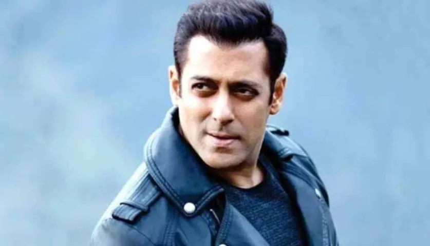 ମିଷ୍ଟର୍‌ ଖାନ୍‌ଙ୍କୁ ଭେଟିଲେ ମିସ୍‌ ଖାନ୍‌