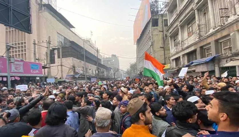 ଜଳୁଛି ସିଏଏ ନିଆଁ, ୨ ଦିନରେ ଗଲାଣି ୮ ଜୀବନ